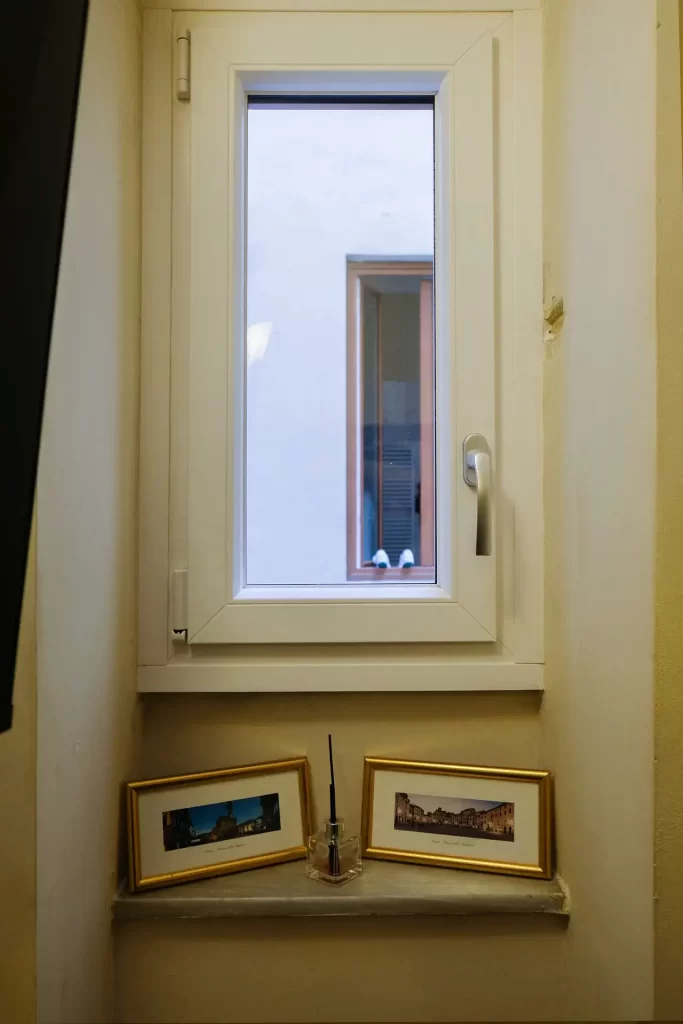 Foto finestra camera singola