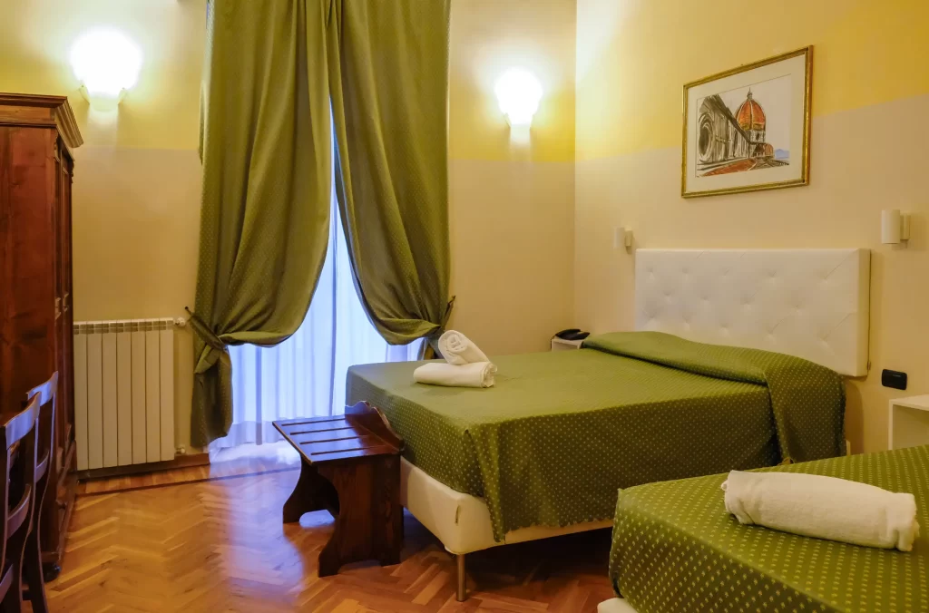 Foto vista panoramica della camera