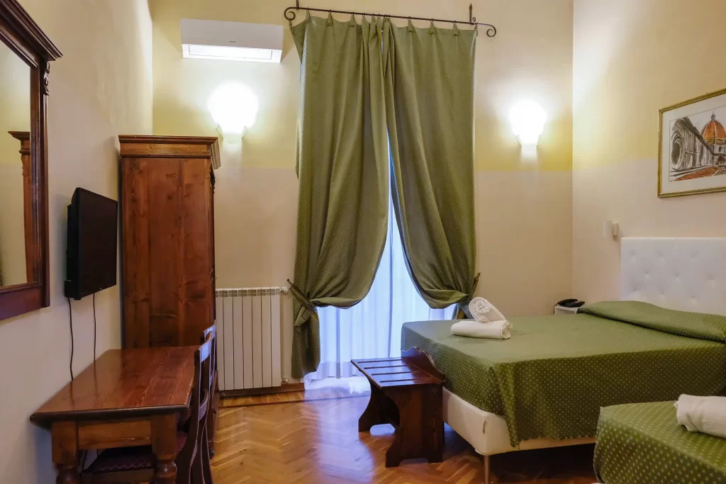 Foto vista camera all'entrata