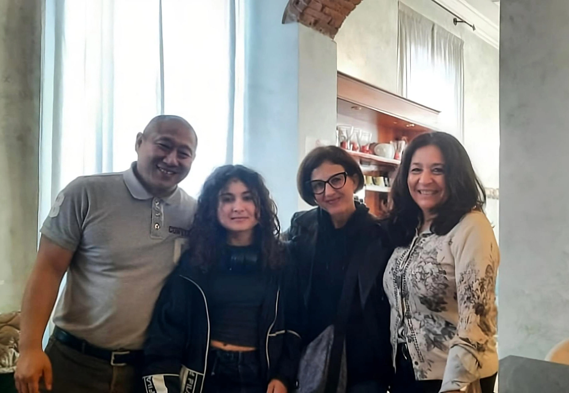 foto dei proprietaria con ospiti